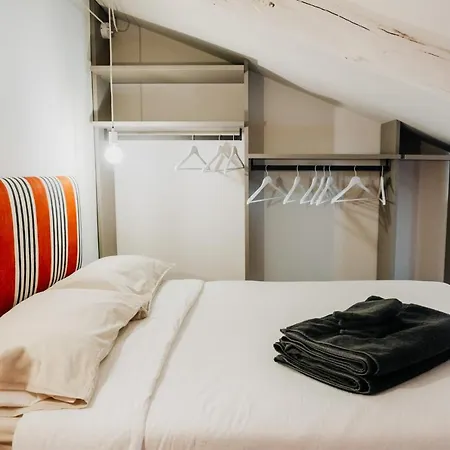 Apartment Mansarda Carlina - Design Turin
